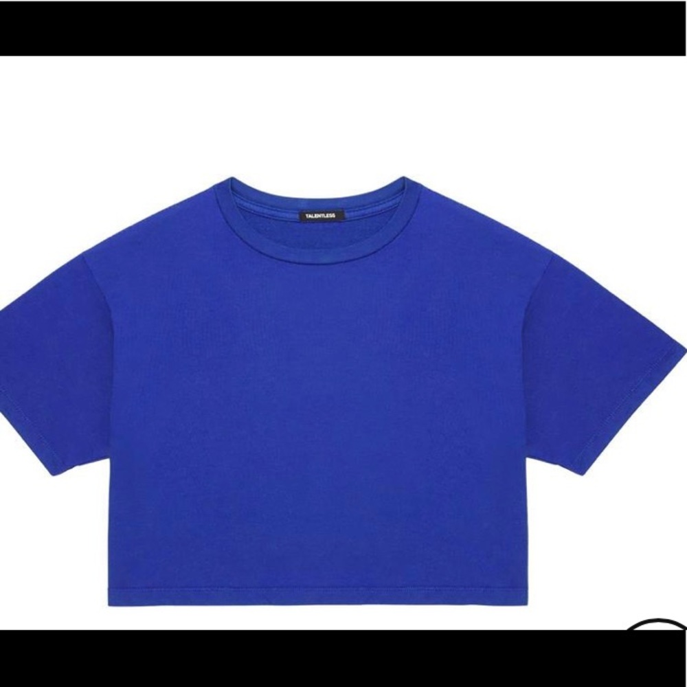 TALENTLESS CROPPED TEE